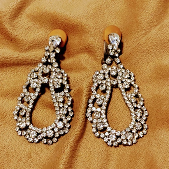 The Unbranded Brand Jewelry - Sparkling Silver Crystal Teardrop Earrings